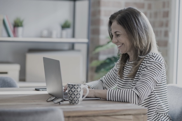 Online έκδοση πιστωτικής και προπληρωμένης κάρτας